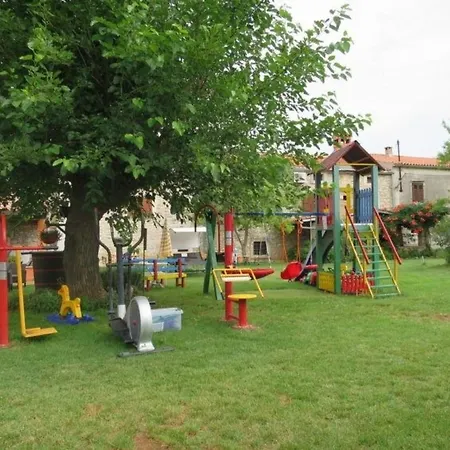 Mit Privatpool Fuer 9 Personen Ca 110 Qm In Vodnjan, Istrien Istrische Riviera Dom wakacyjny Vodnjan