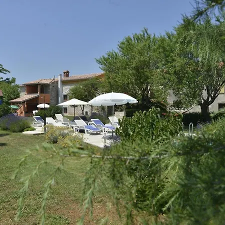 Mit Privatpool Fuer 9 Personen Ca 110 Qm In Vodnjan, Istrien Istrische Riviera Vodnjan